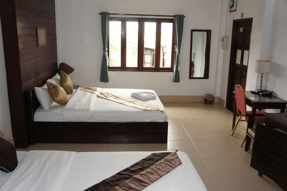 Suksavanh River 2 Hotel Ban Nongdouang Exterior photo