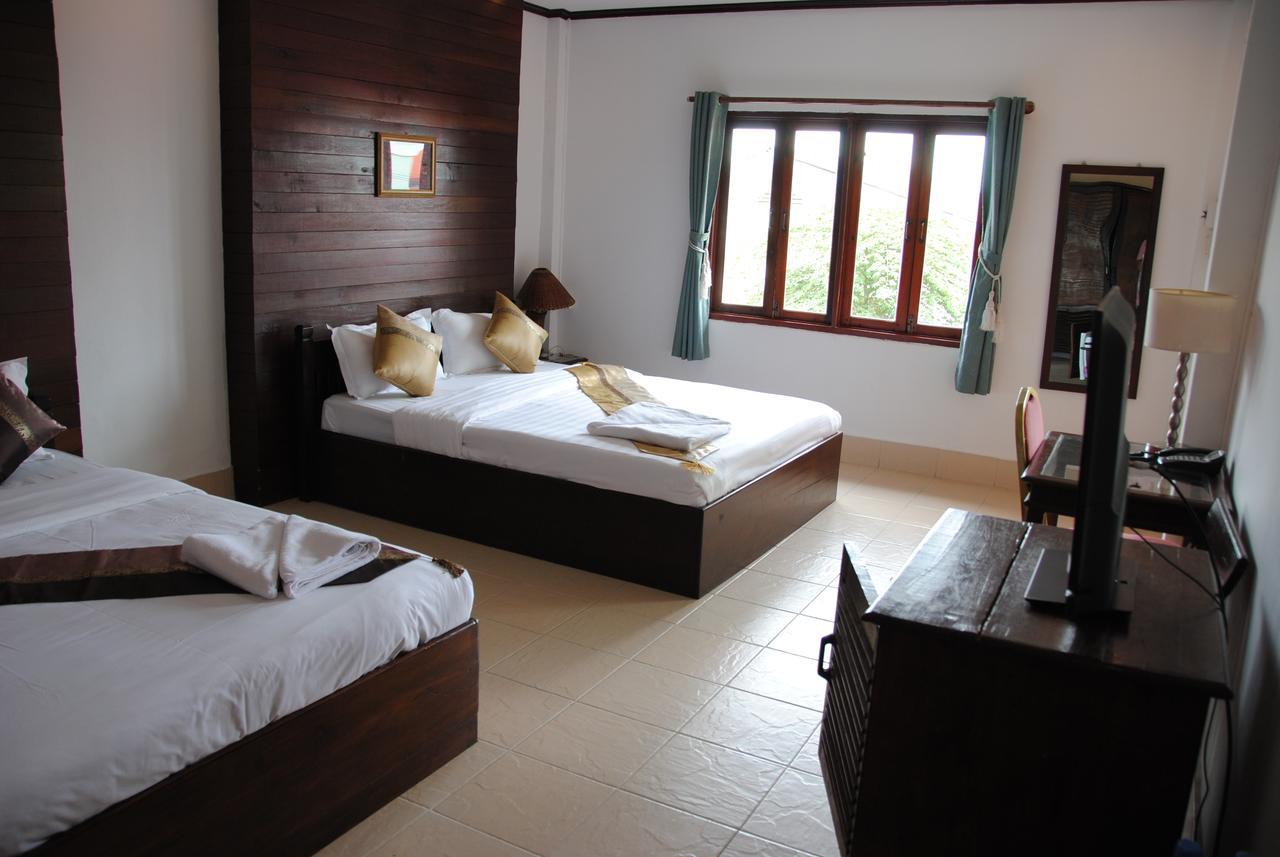 Suksavanh River 2 Hotel Ban Nongdouang Exterior photo