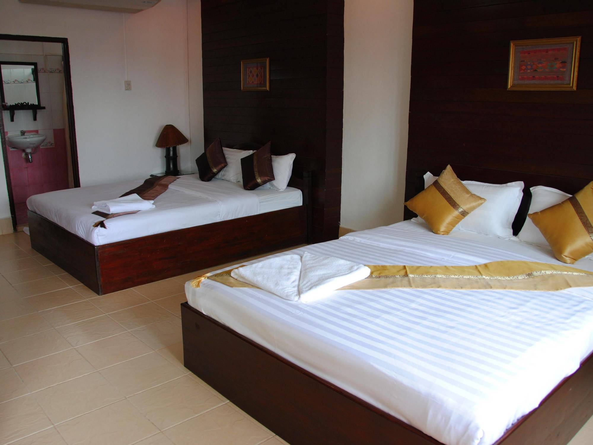 Suksavanh River 2 Hotel Ban Nongdouang Exterior photo
