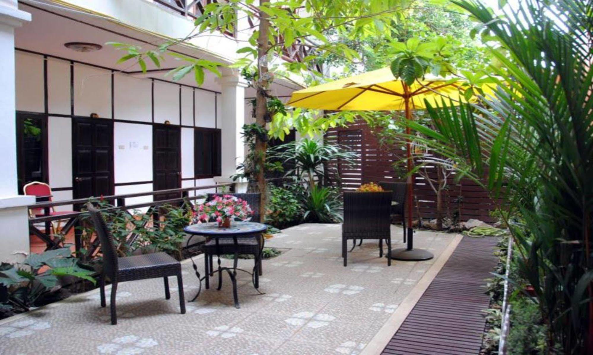 Suksavanh River 2 Hotel Ban Nongdouang Exterior photo