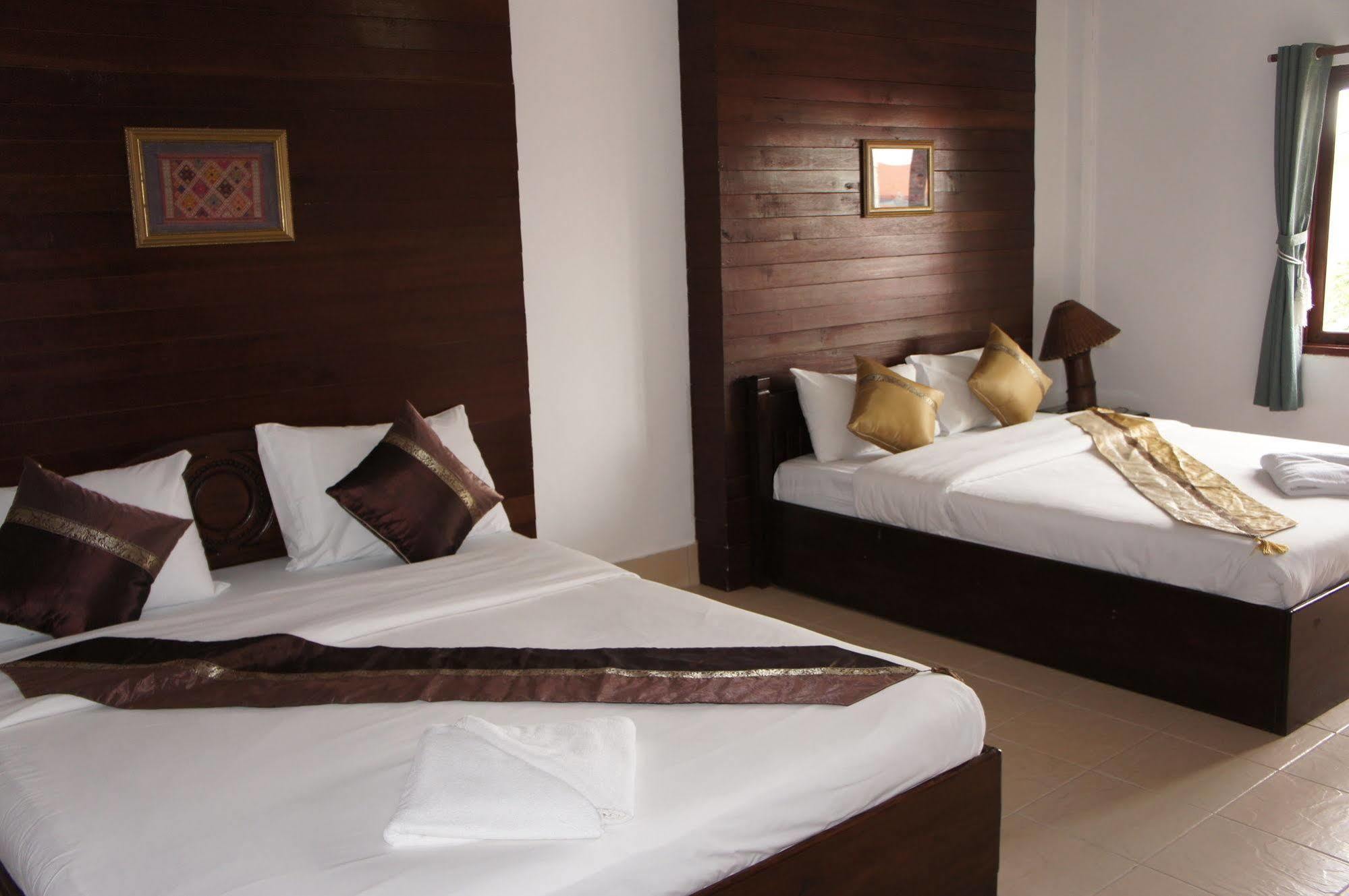 Suksavanh River 2 Hotel Ban Nongdouang Exterior photo