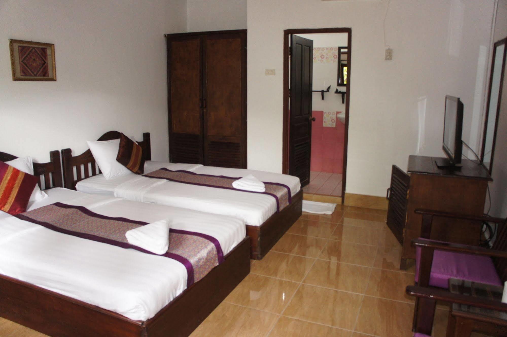 Suksavanh River 2 Hotel Ban Nongdouang Exterior photo